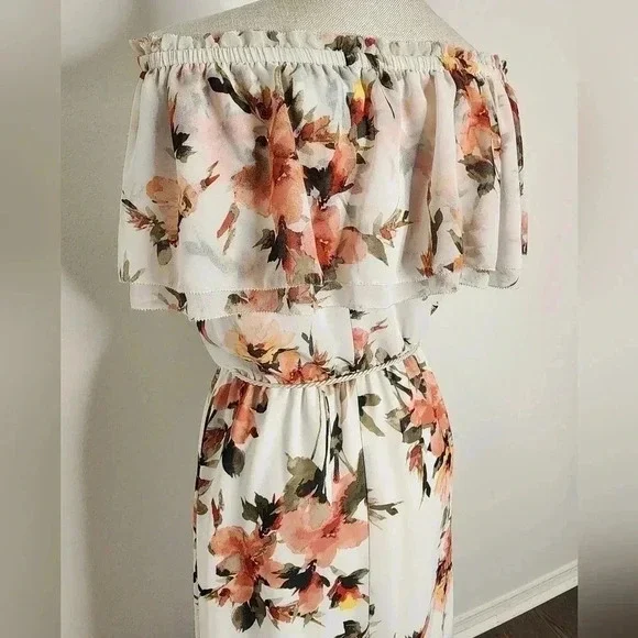 White House Black Market Off-the-Shoulder Floral Maxi Dress size S - Picture 4 of 16